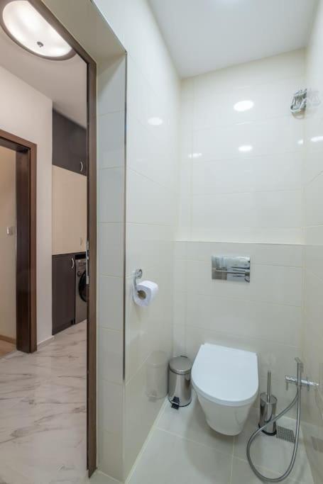 Top Location, Brand New 3 Bdrm Apt & Free Parking Sófia Exterior foto